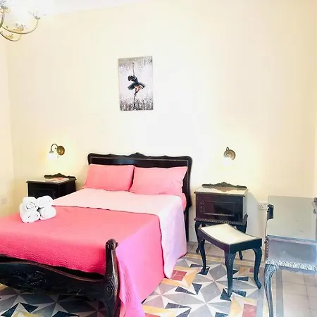 House In 5 Minutes Walking Distance To بيت للعطل سليمة