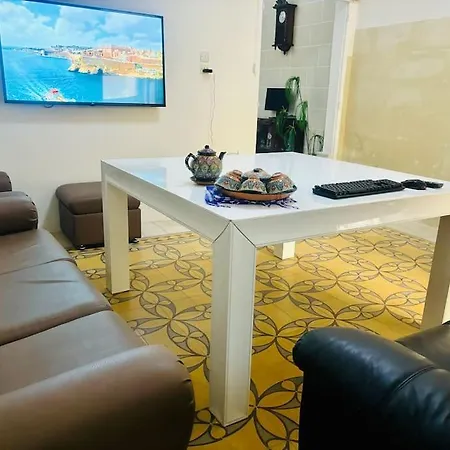 Holiday home House In 5 Minutes Walking Distance To