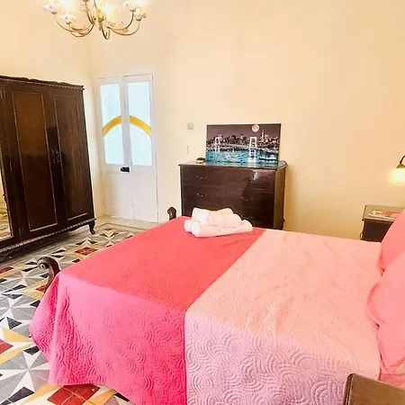 Holiday home House In 5 Minutes Walking Distance To